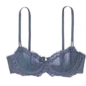 Victoria’s Secret Dream Angels Push Up without Padding bra size 32DDD
